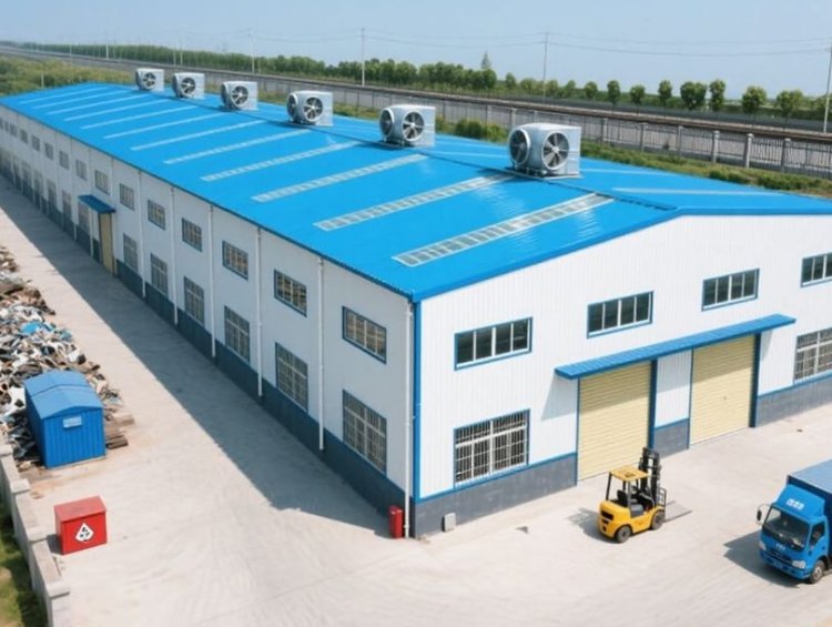Prefabricated Steel Structure Workshop with Overhead Crane & Roof Ventilators 