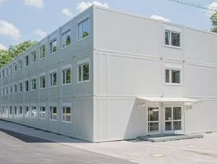 3-Story Modular Container Dormitory Building | Prefabricated Worker Camp Housing, Multi-Level Construction Site Accommodation