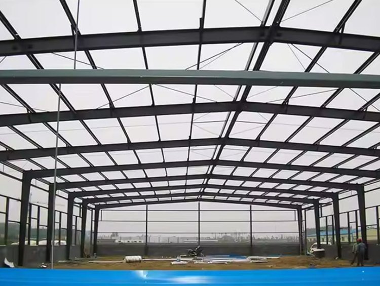 Light Steel Frame Warehouse | Prefabricated Industrial Building for Manufacturing & Bulk Storage