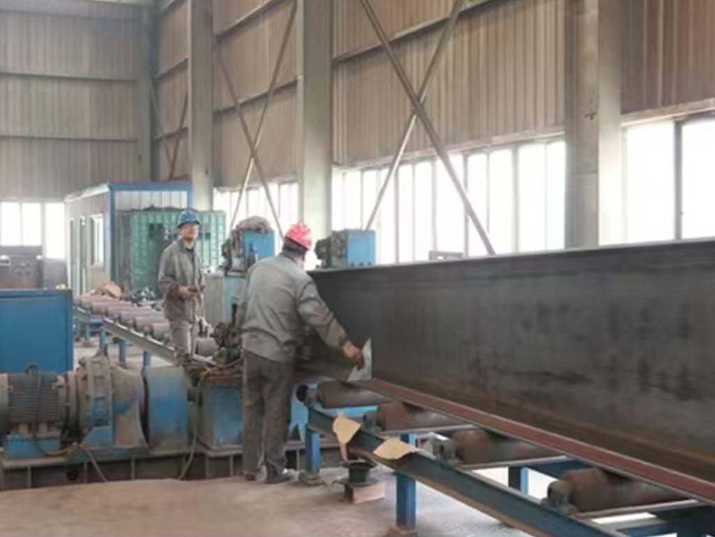 Section Steel Straightening Machine